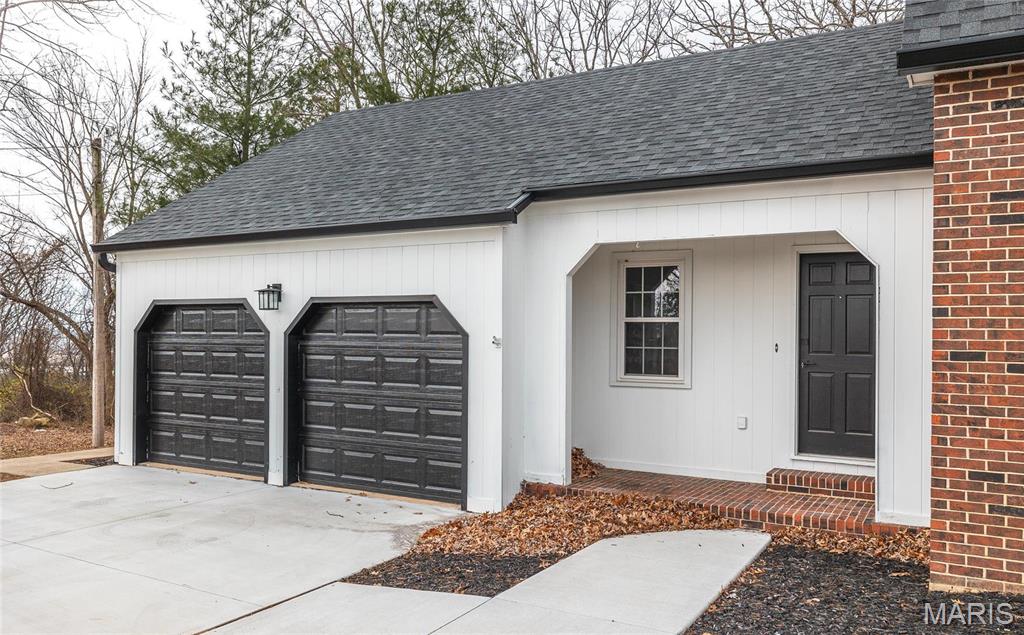 3 Hyer Court