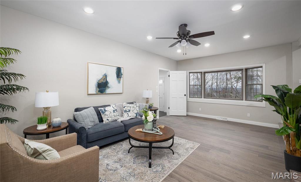 3 Hyer Court