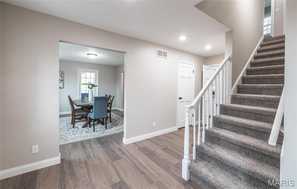 3 Hyer Court