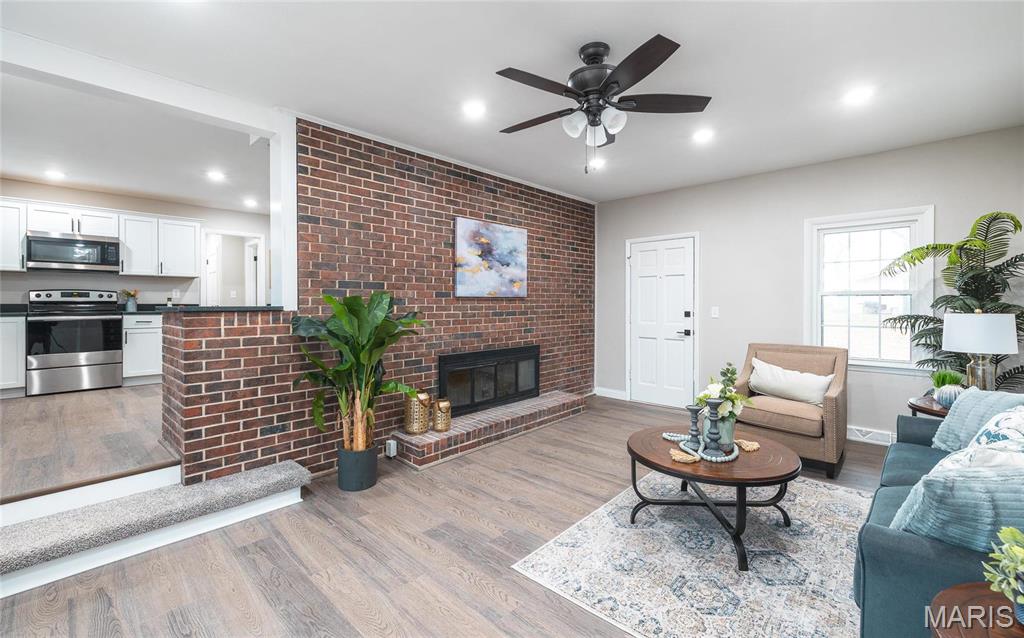 3 Hyer Court
