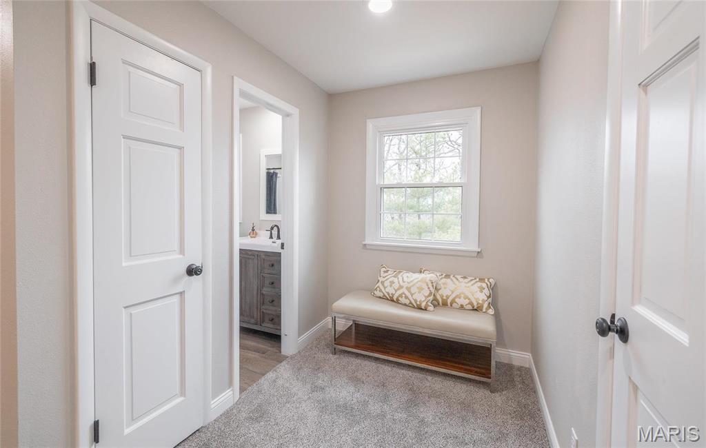 3 Hyer Court