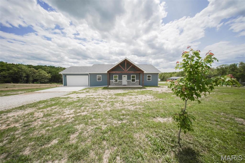 282 Private Drive 7288