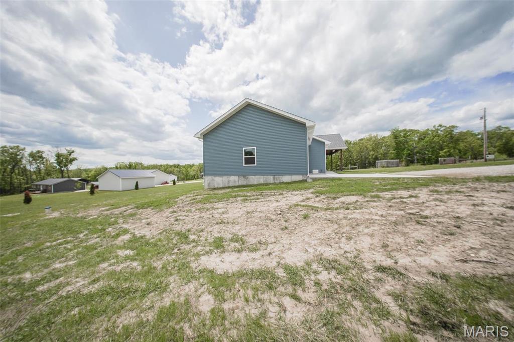 282 Private Drive 7288