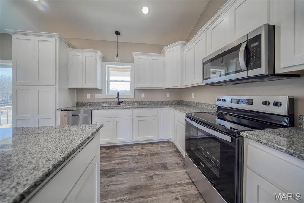 282 Private Drive 7288