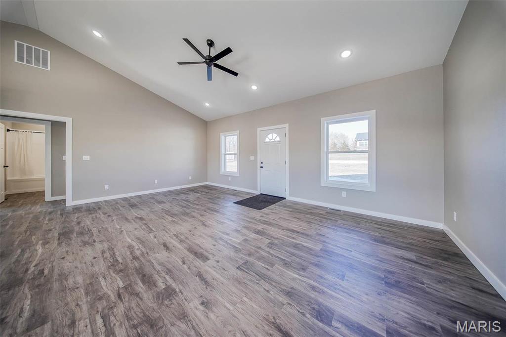 282 Private Drive 7288