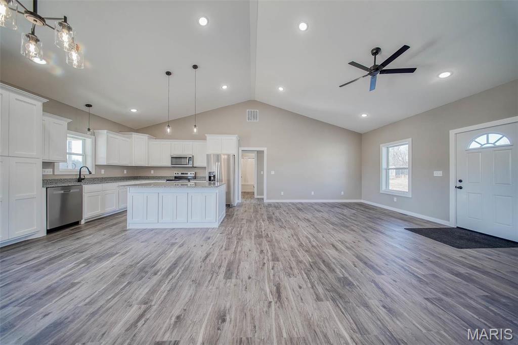 282 Private Drive 7288