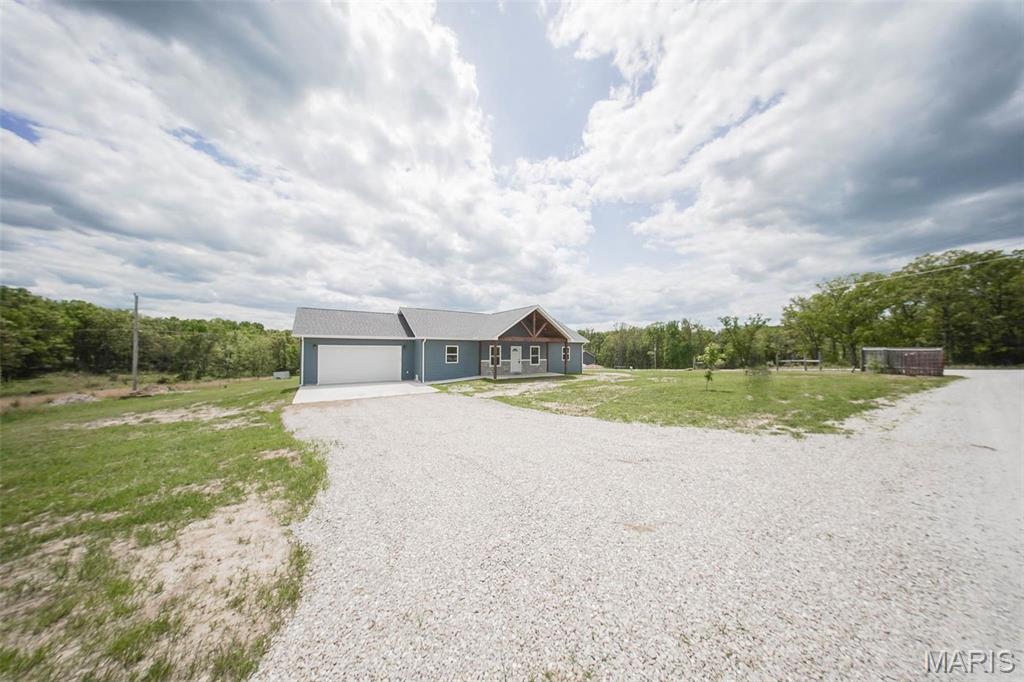 282 Private Drive 7288