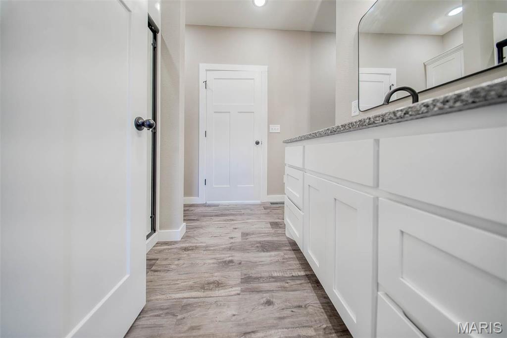 282 Private Drive 7288