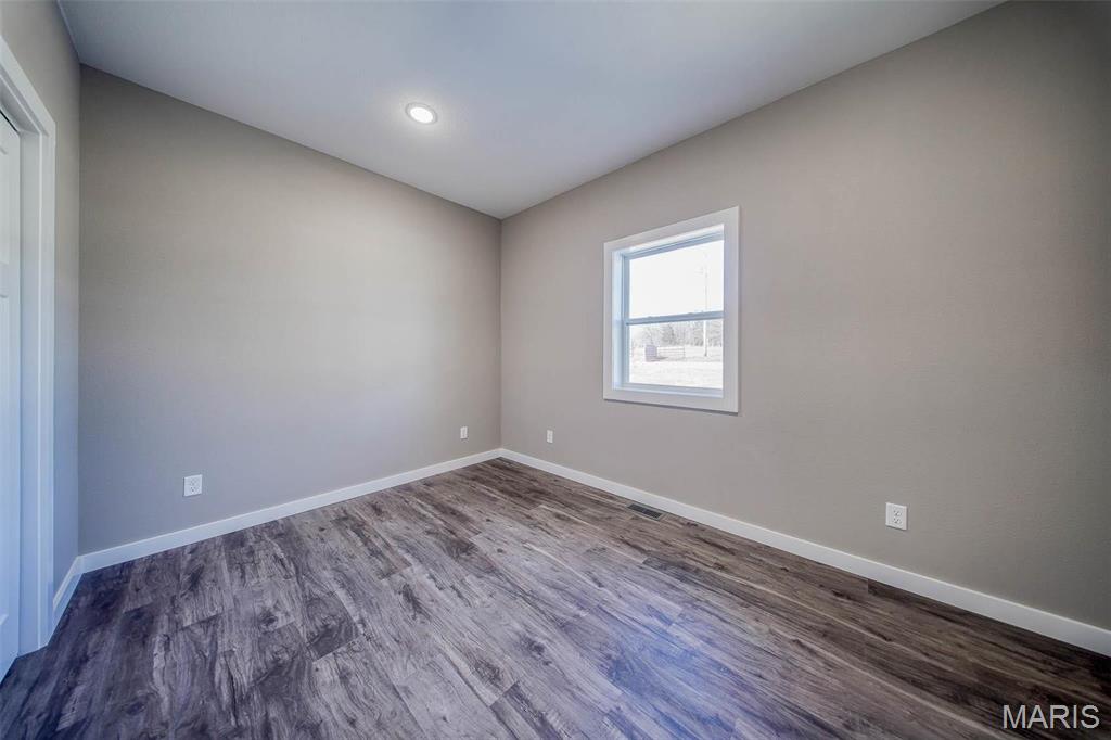 282 Private Drive 7288