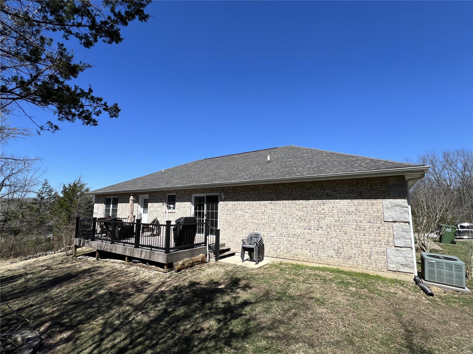 1709 Palmer Court