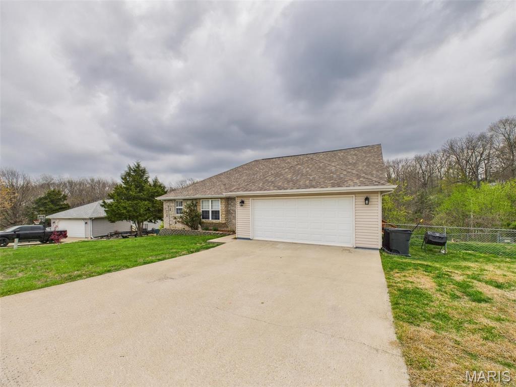 19411 Laveille Road