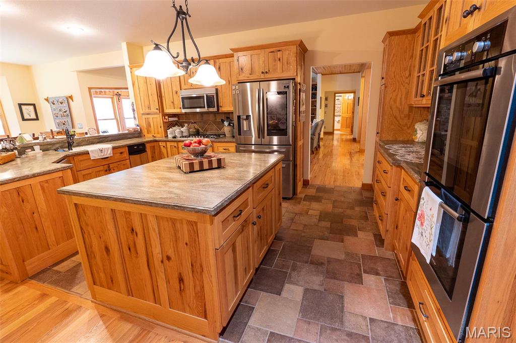 14035 County Road 4110