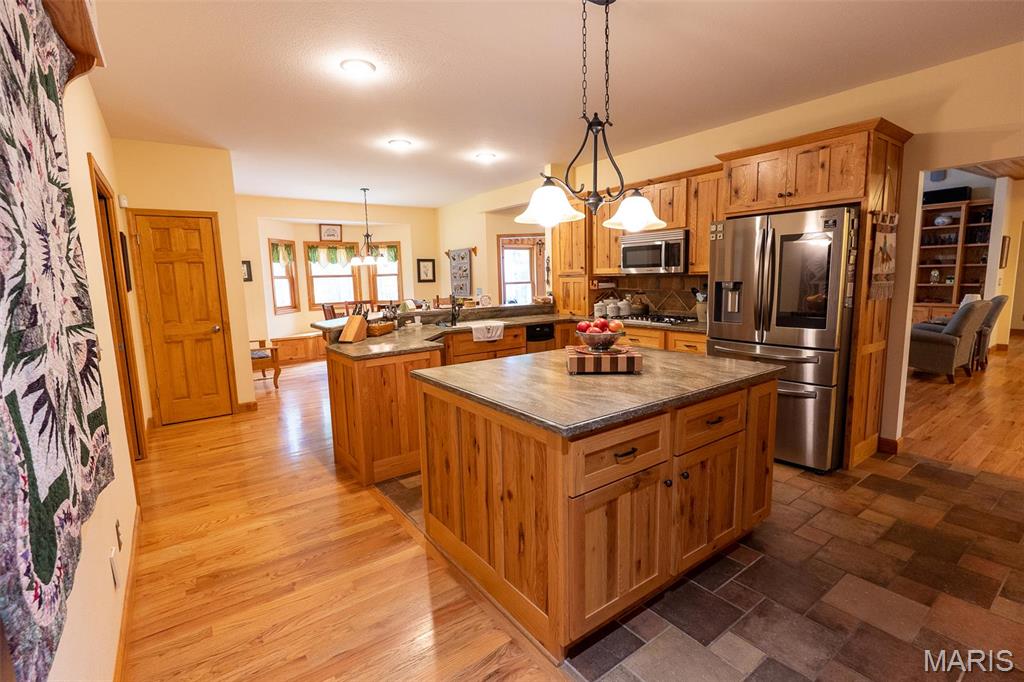 14035 County Road 4110