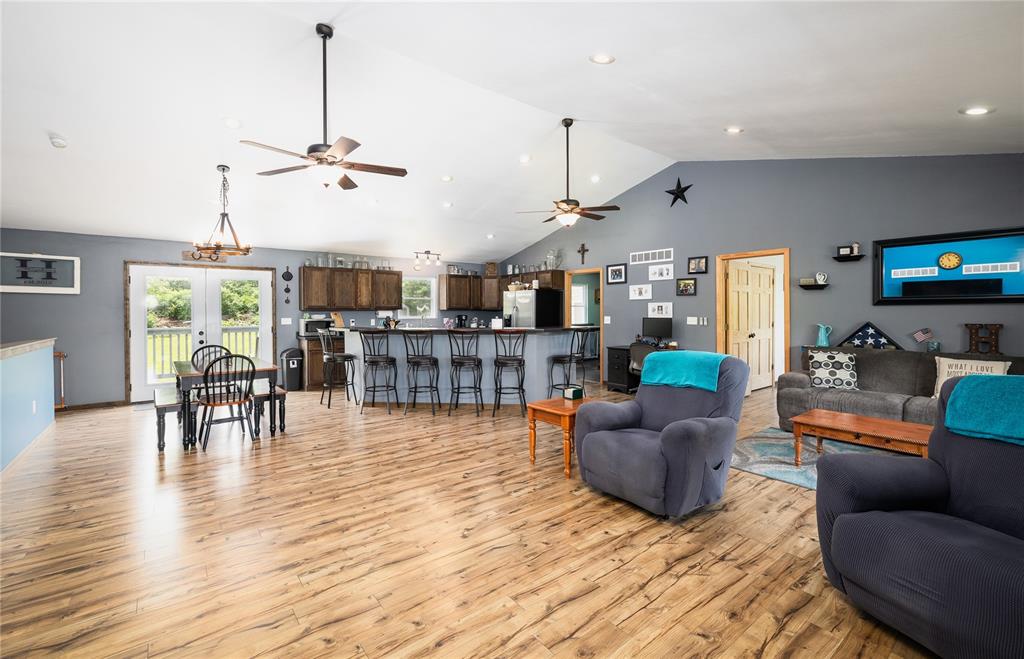 19285 State Route EE