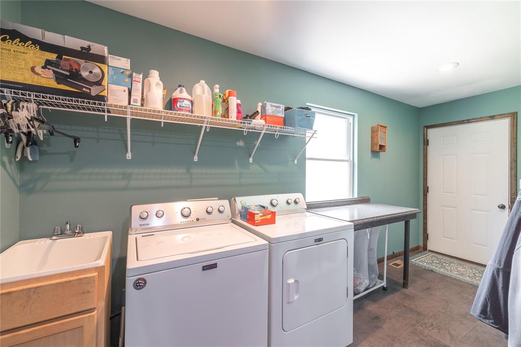 19285 State Route EE