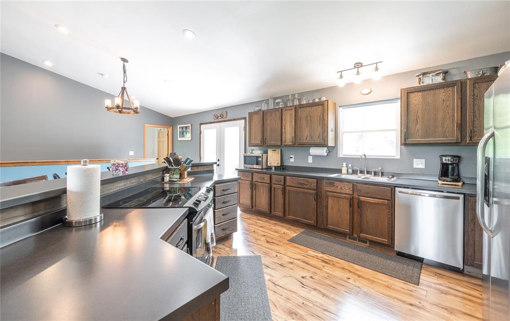 19285 State Route EE