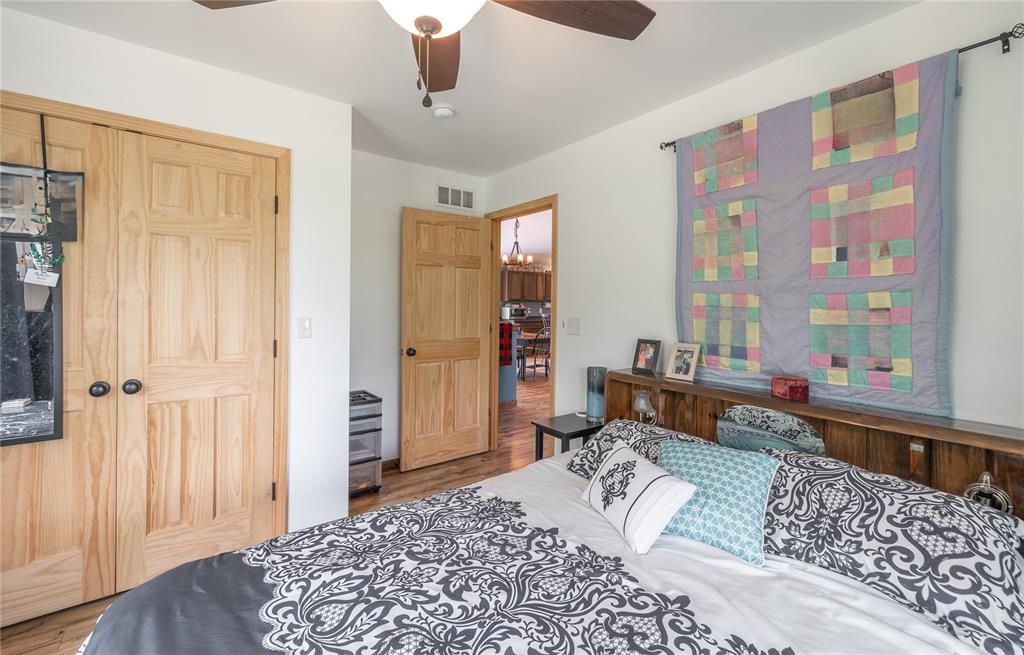 19285 State Route EE