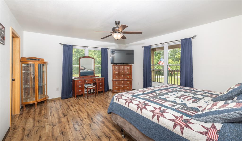 19285 State Route EE