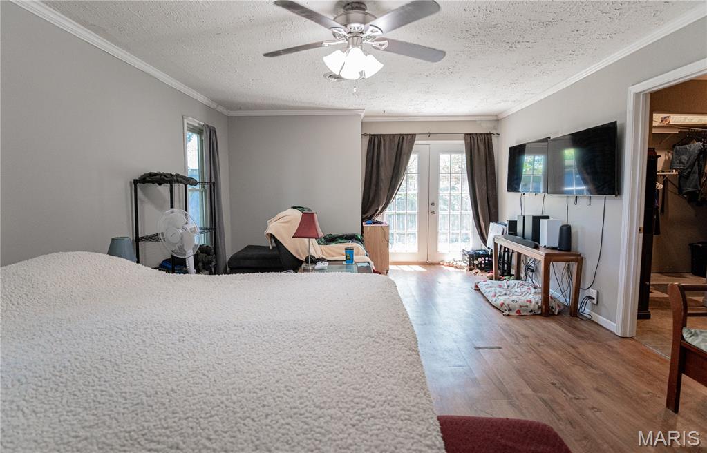 606 N Charles Avenue