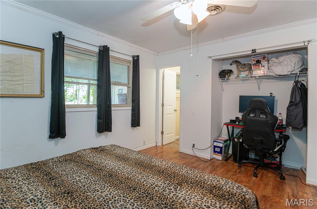 606 N Charles Avenue