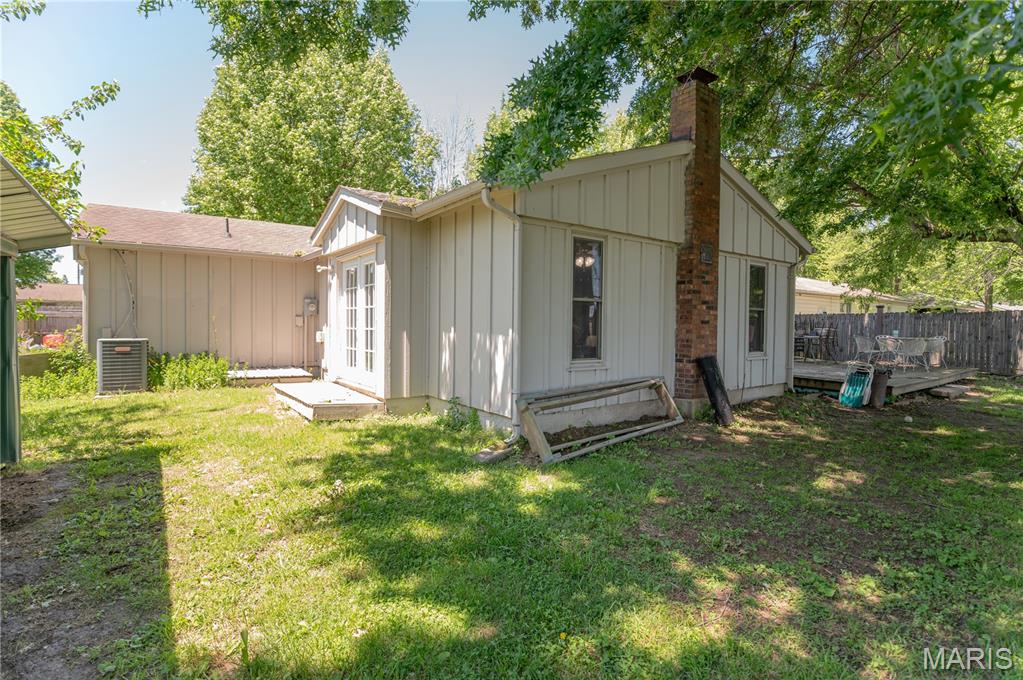 606 N Charles Avenue