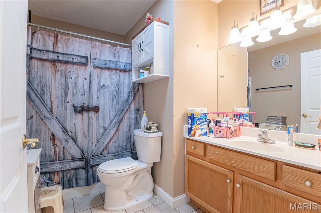 18909 Maries Road 542