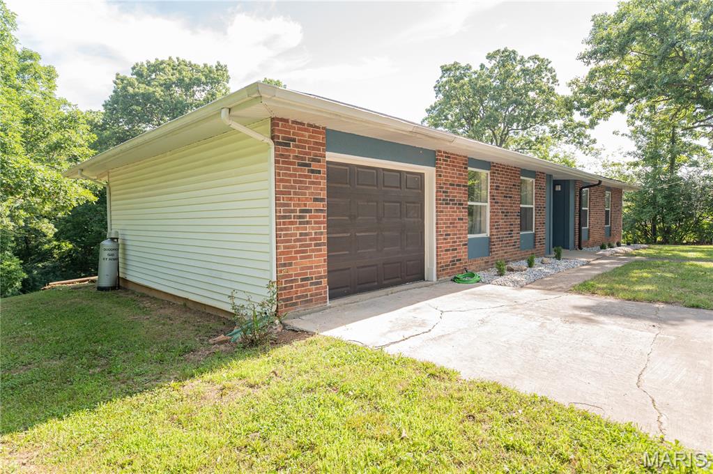 174 Bosa Drive