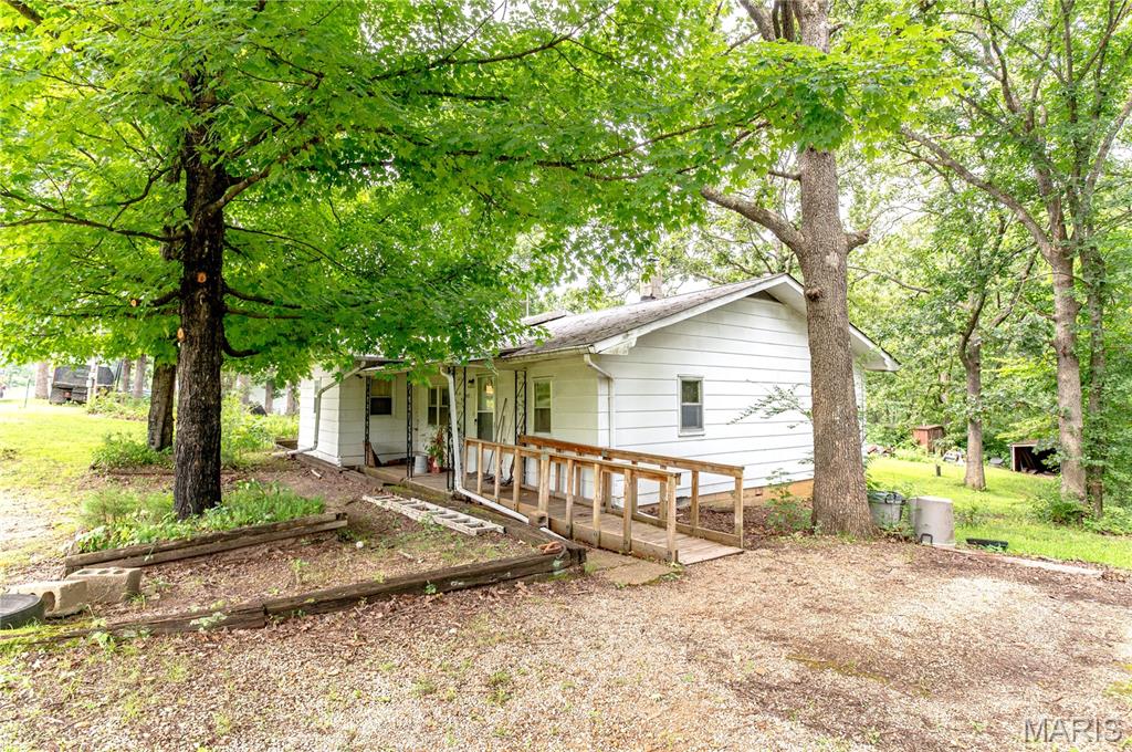 15472 County Road 1050