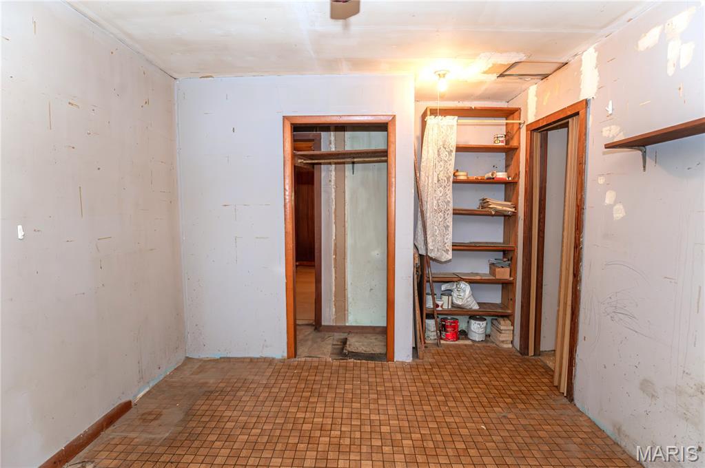 15472 County Road 1050