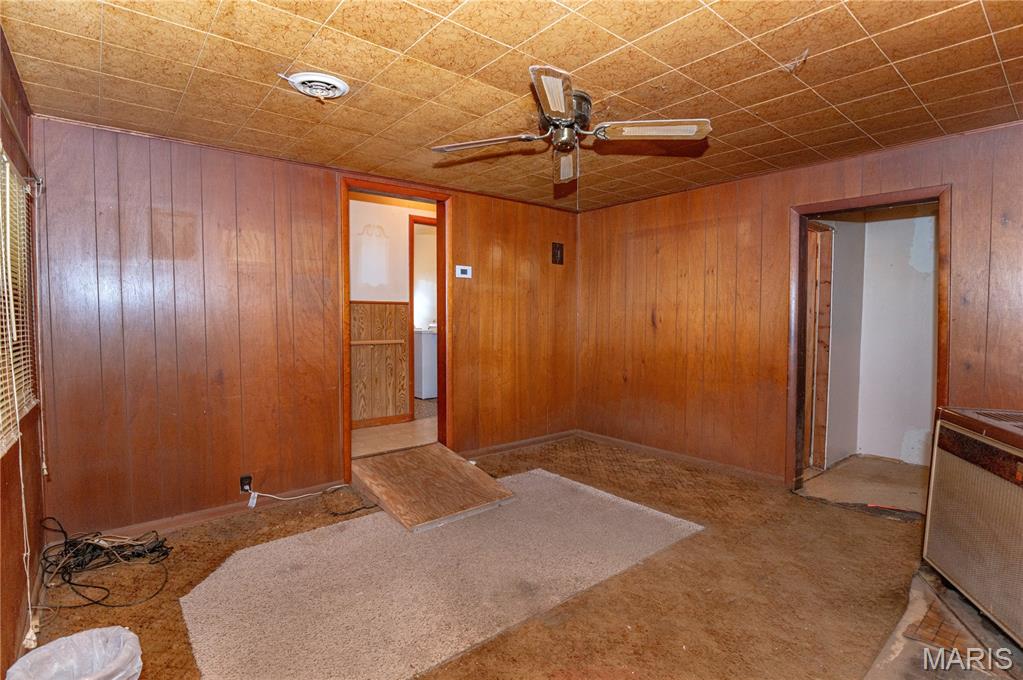 15472 County Road 1050