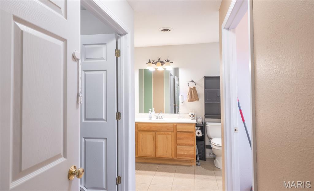 10065 County Road 8170