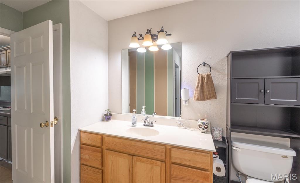 10065 County Road 8170