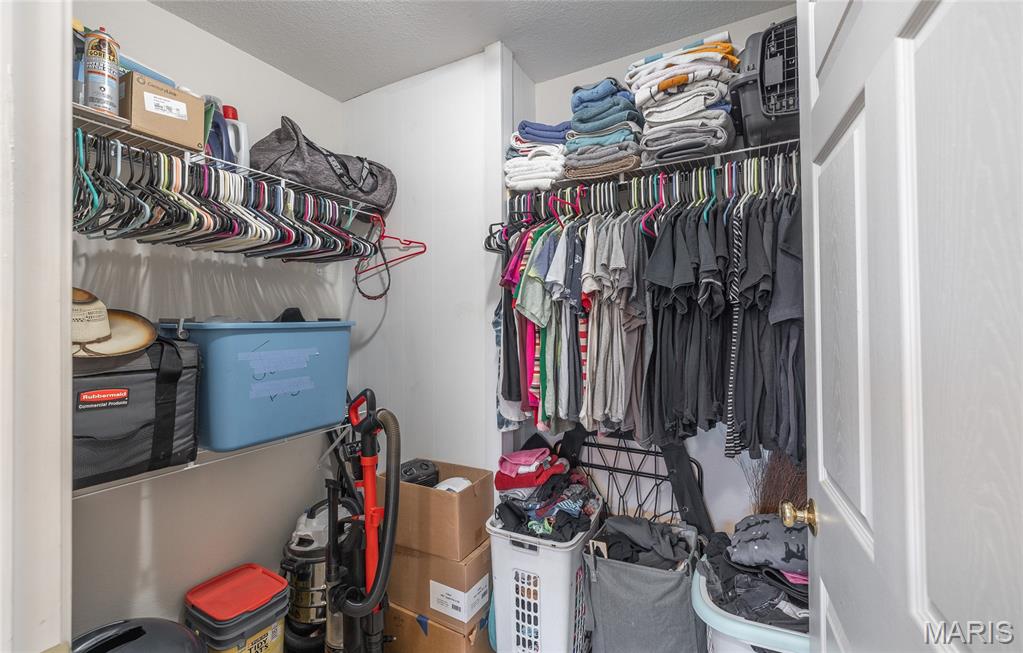 10065 County Road 8170