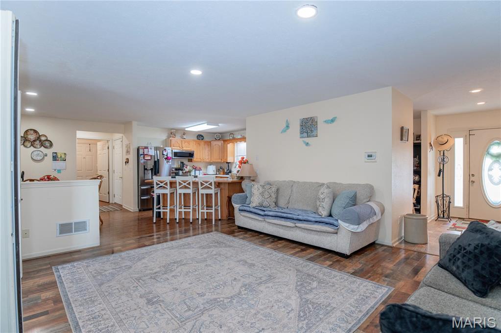 11 Westwood Drive