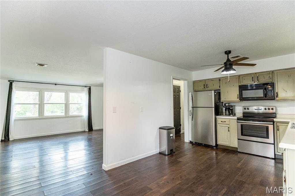 205 Steeplechase Road