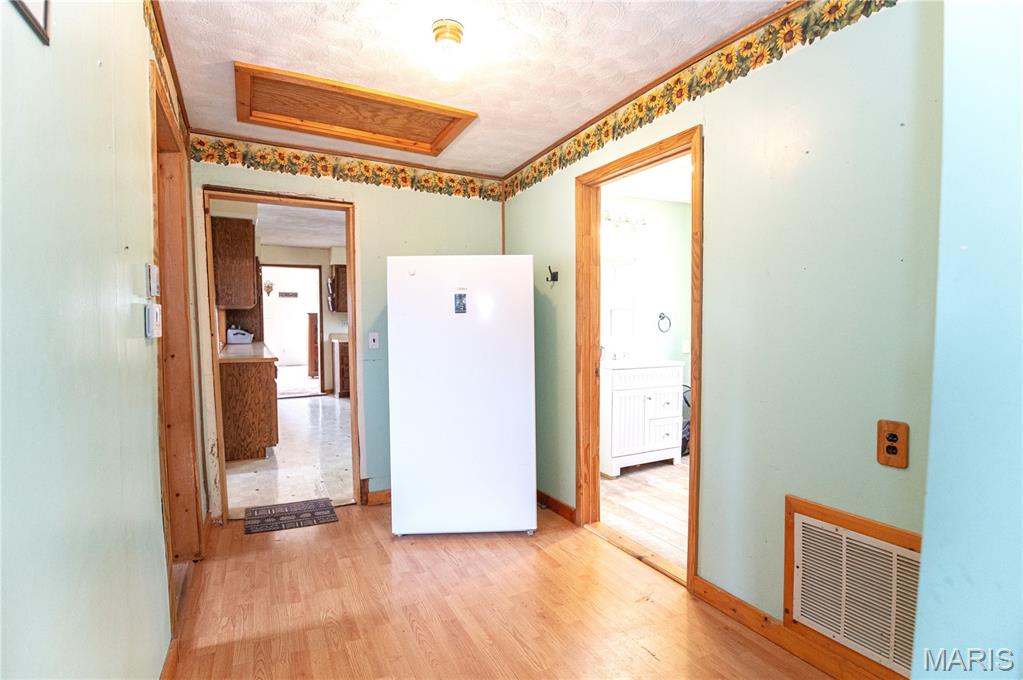 22360 State Route B