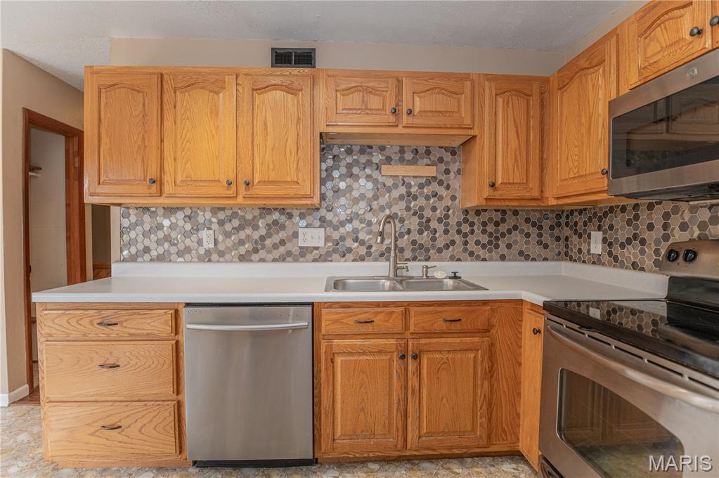 10102 County Road 8150