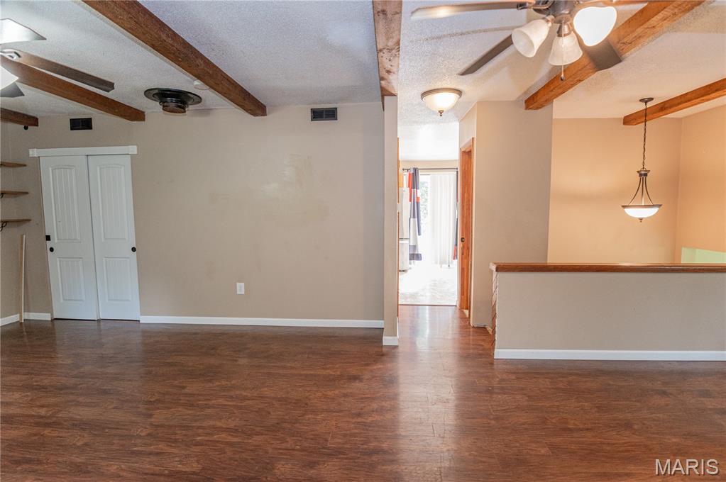 10102 County Road 8150
