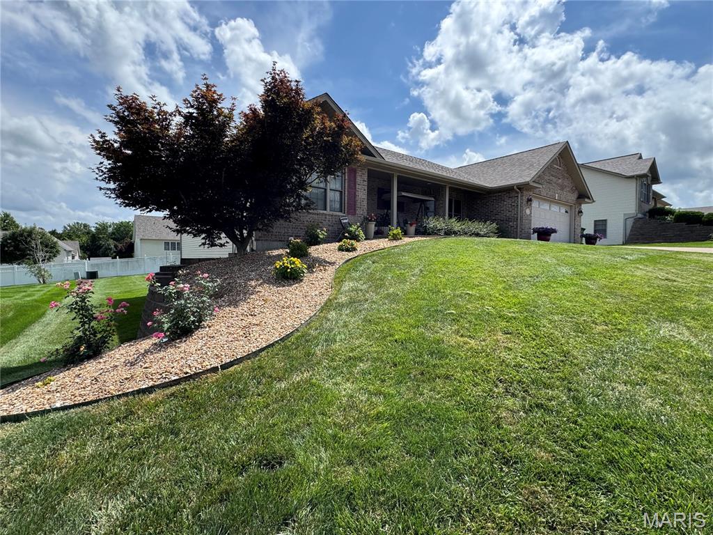 1416 Huntleigh Drive