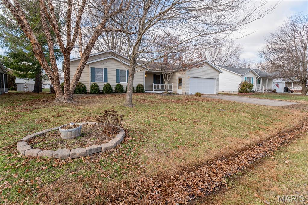 633 Saint David Street