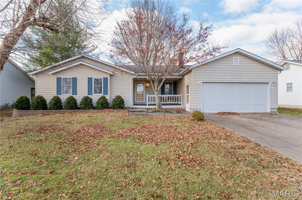 633 Saint David Street