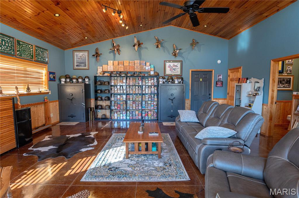 11260 County Road 2180