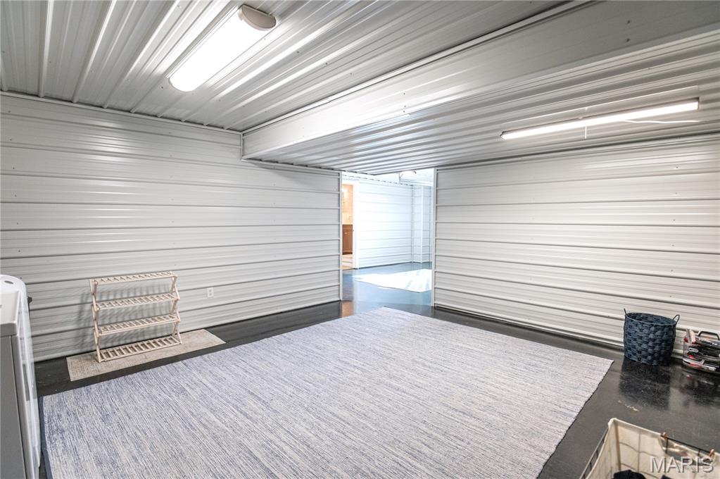 11260 County Road 2180