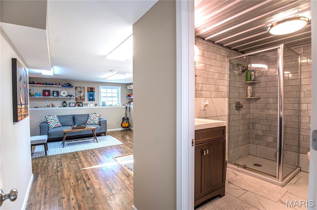 11260 County Road 2180