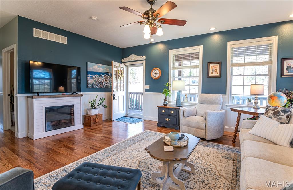 11260 County Road 2180