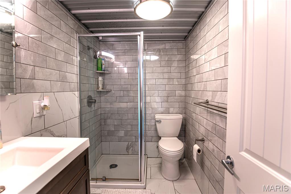 11260 County Road 2180