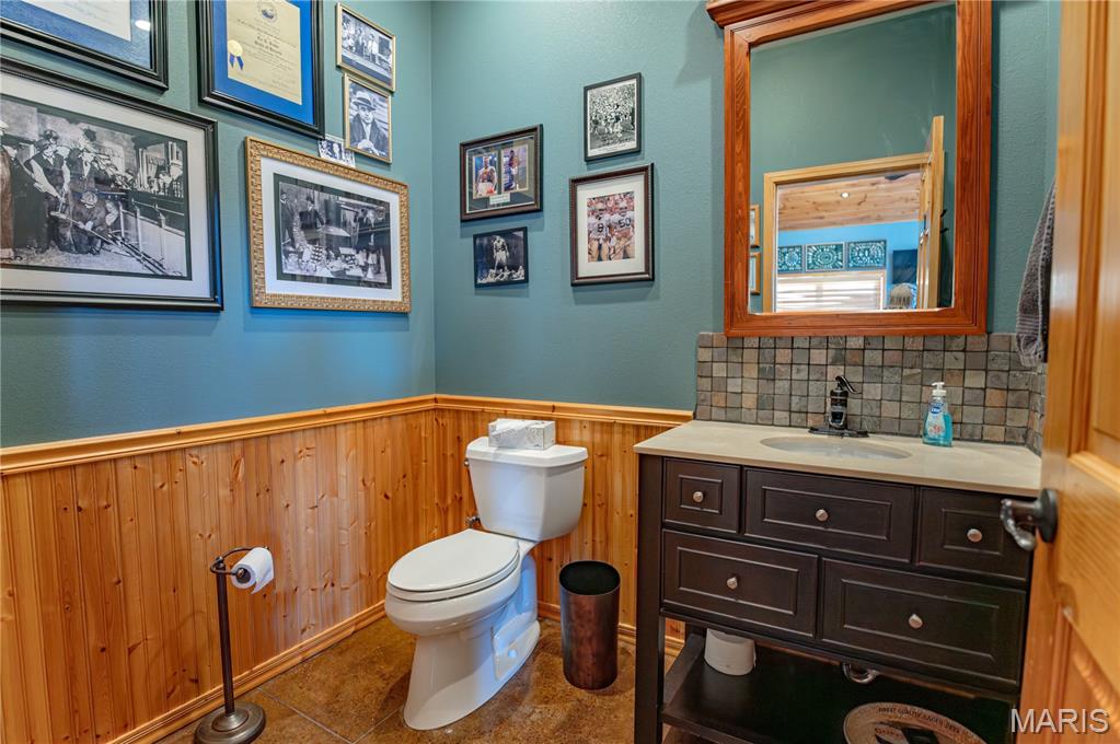 11260 County Road 2180