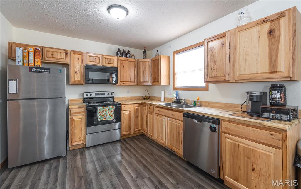 26012 Satellite Road