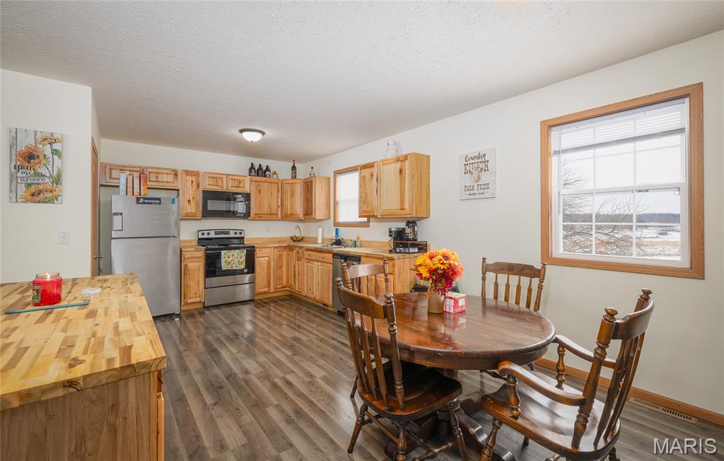 26012 Satellite Road