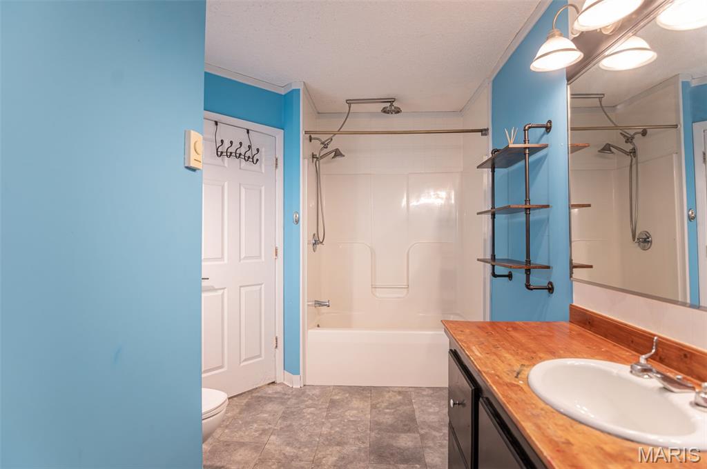 10250 County Road 8150